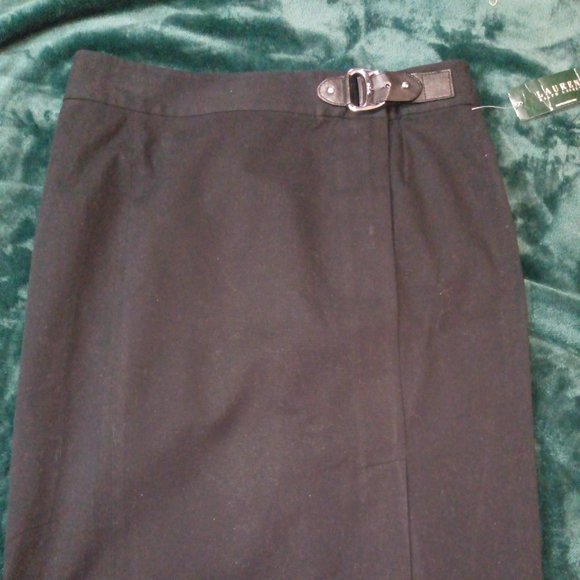 Ralph Lauren Black Pencil Skirt with Buckle Detail, Sz 10 - Picture 8 of 12